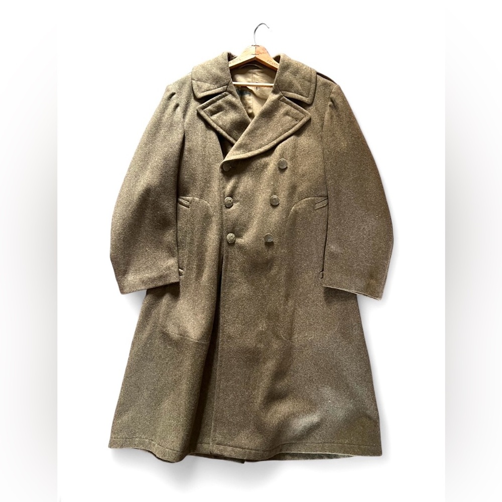 Vintage U.S. Military World War II Original Wool Enlisted Over Coat Size 40 R